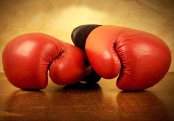 Российский боксер стал чемпионом WBO 